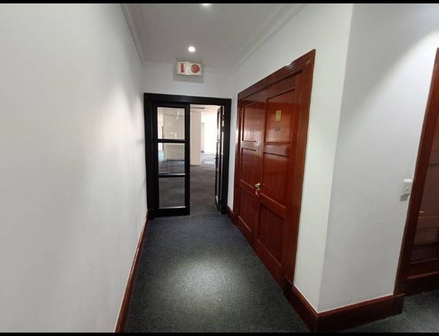 BUSINESS PROPERTY TO RENT IN BRYANSTON